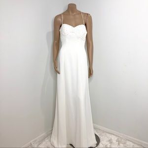 WHITE WEDDING/PROM GOWN